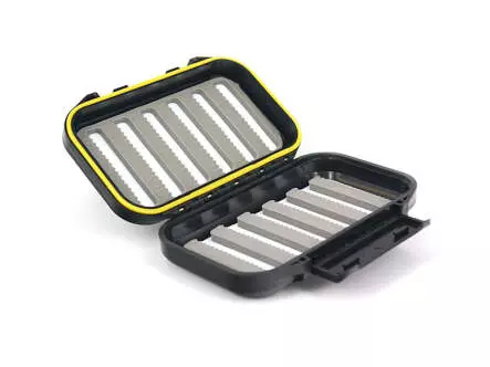 Caja de moscas BLACKY Medium